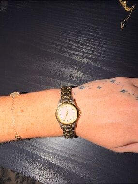 Two-Tone Gold Citizen Quartz Bracelet Watch - Classic Everyday Style